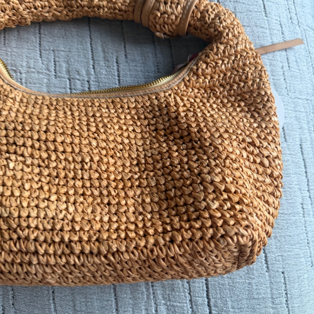 BTB Los Angeles Maeve Hobo Bag in Honey - Picture 2 of 7